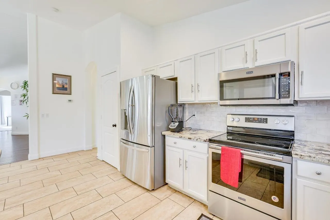 Pet-Friendly Phoenix Home With Fenced Backyard! بيت للعطل